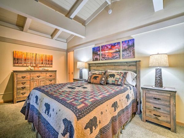 Lake Tahoe North Shore Home 999012