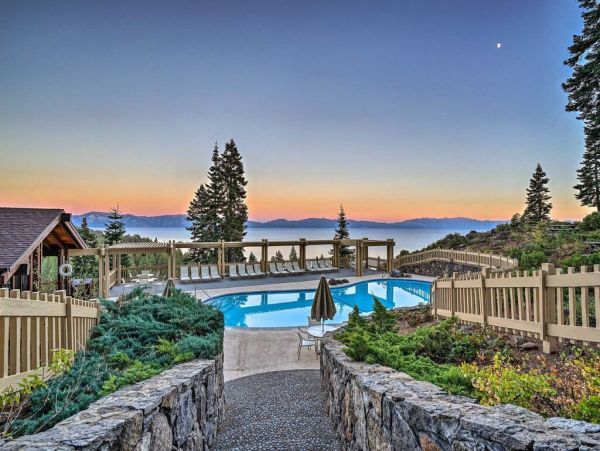 Lake Tahoe North Shore Home 999012