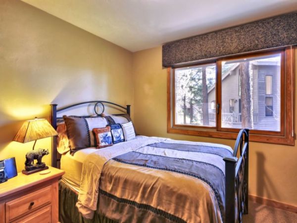 Lake Tahoe North Shore Home 999013
