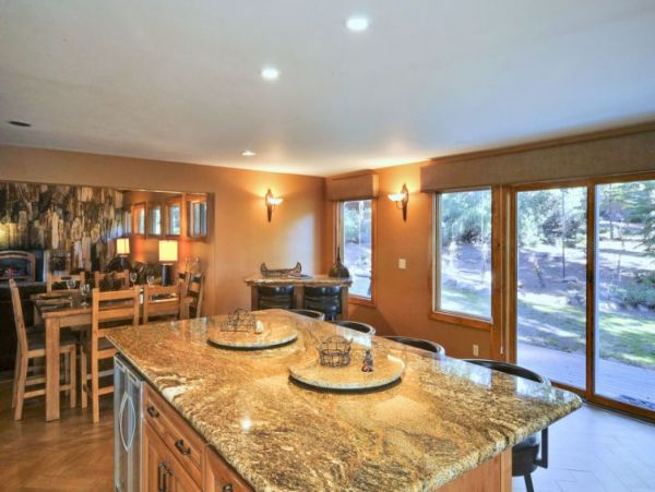 Lake Tahoe North Shore Home 999013