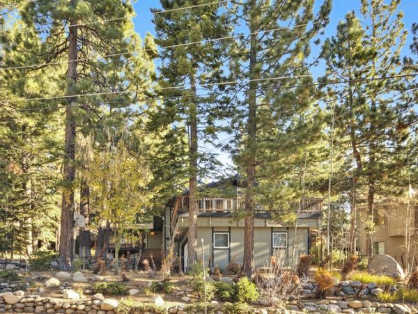 Lake Tahoe North Shore Home 999013