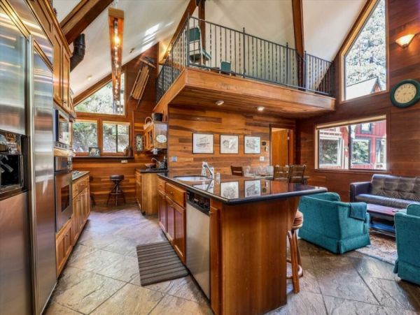Lake Tahoe North Shore Home 999014