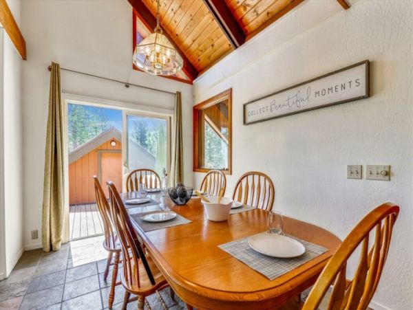 Lake Tahoe North Shore Home 999015