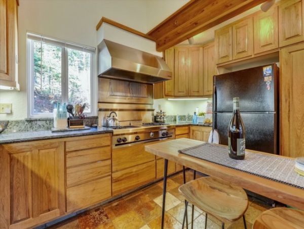 Lake Tahoe North Shore Home 999015