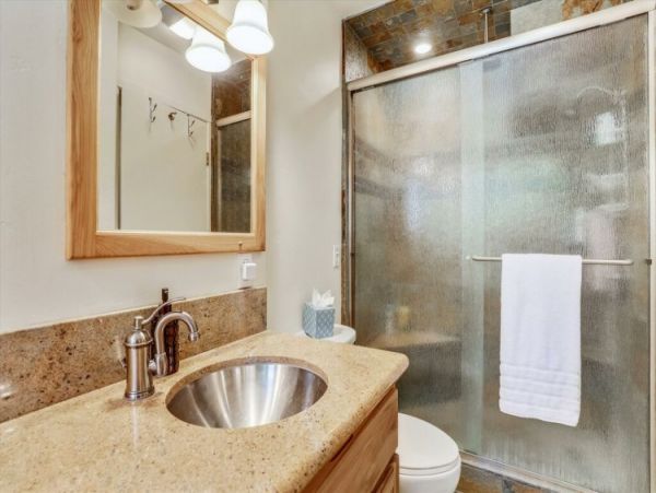 Lake Tahoe North Shore Home 999015
