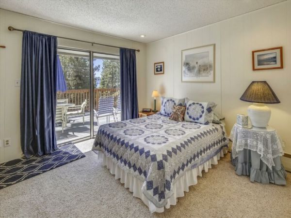 Lake Tahoe North Shore Home 999016