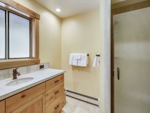 Lake Tahoe North Shore Home 999016