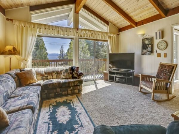 Lake Tahoe North Shore Home 999016