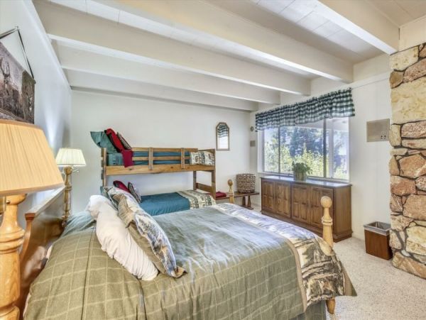 Lake Tahoe North Shore Home 999016