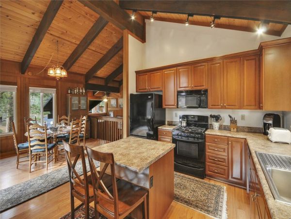 Lake Tahoe North Shore Home 999017