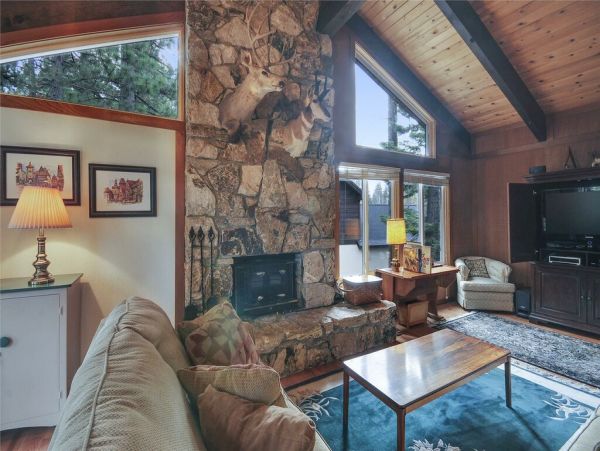 Lake Tahoe North Shore Home 999017