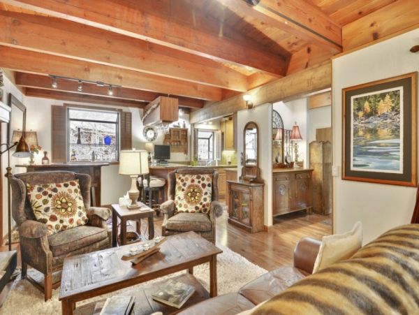 Lake Tahoe North Shore Home 999018