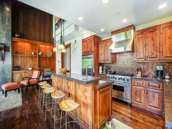 Lake Tahoe North Shore Home 999019