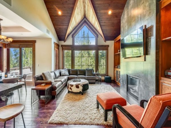 Lake Tahoe North Shore Home 999019
