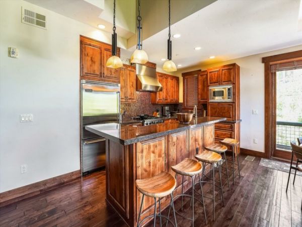 Lake Tahoe North Shore Home 999019