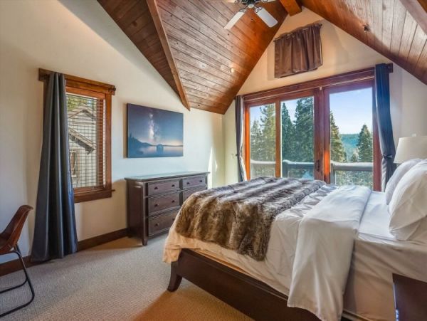 Lake Tahoe North Shore Home 999019