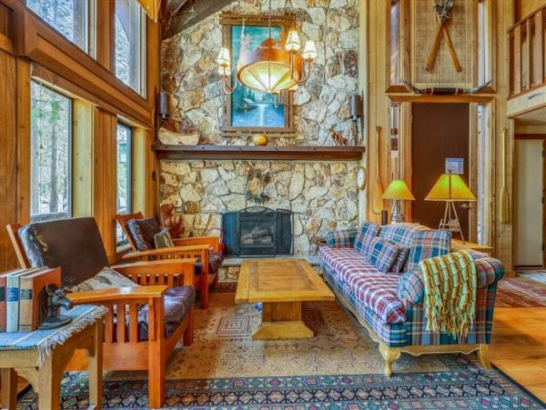 Lake Tahoe North Shore Home 999020