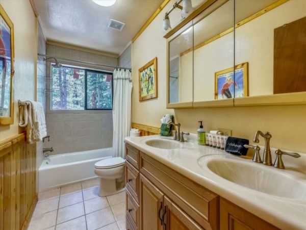 Lake Tahoe North Shore Home 999020