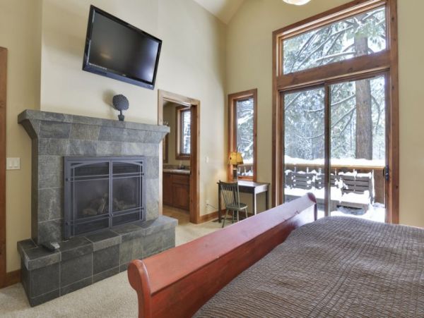 Lake Tahoe North Shore Home 999022