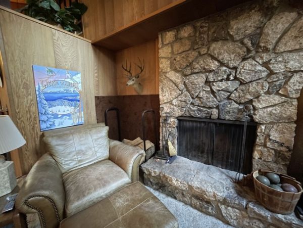Lake Tahoe North Shore Home 999023
