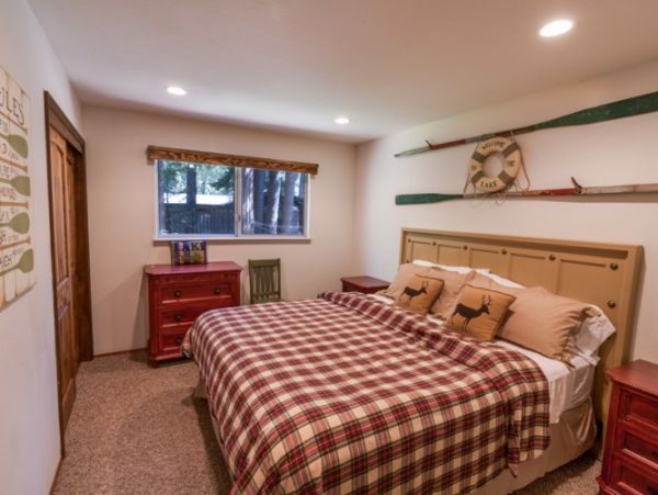 Lake Tahoe North Shore Home 999024