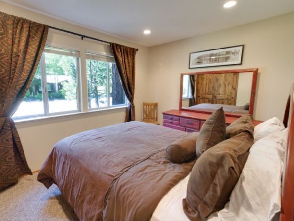 Lake Tahoe North Shore Home 999024