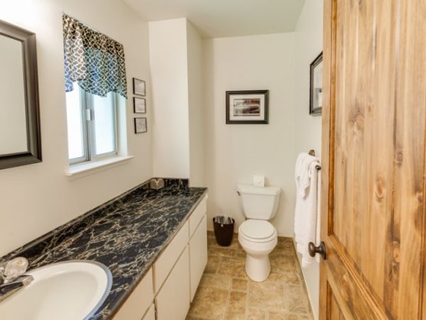 Lake Tahoe North Shore Home 999024