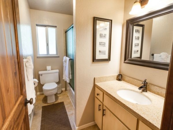 Lake Tahoe North Shore Home 999024