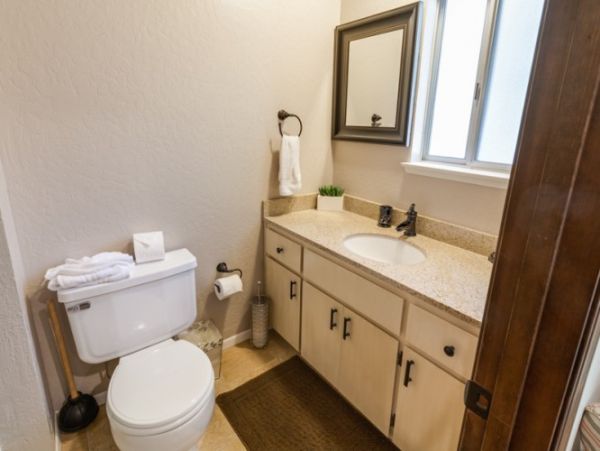 Lake Tahoe North Shore Home 999024