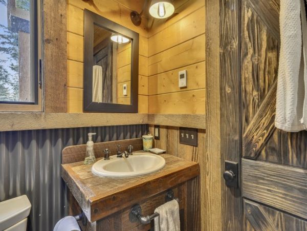 Lake Tahoe North Shore Home 999025