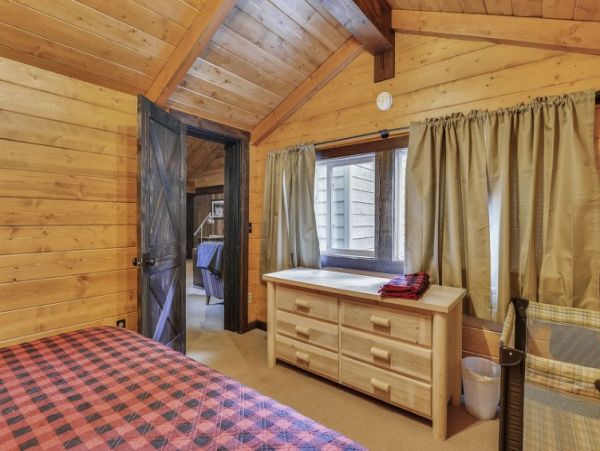 Lake Tahoe North Shore Home 999025