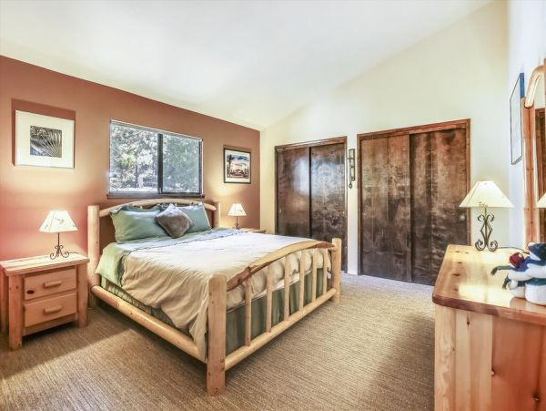 Lake Tahoe North Shore Home 999027
