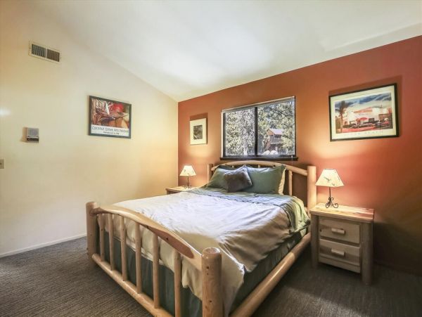 Lake Tahoe North Shore Home 999027