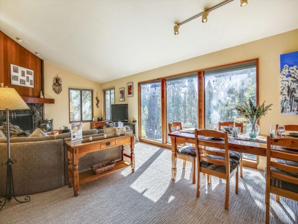 Lake Tahoe North Shore Home 999027