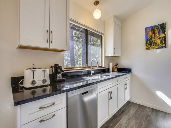 Lake Tahoe North Shore Home 999027