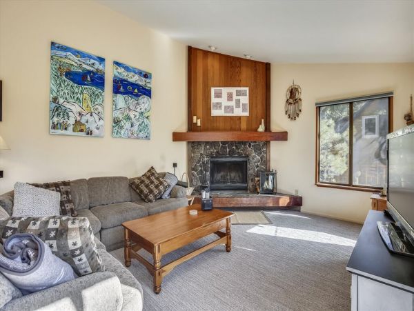 Lake Tahoe North Shore Home 999027