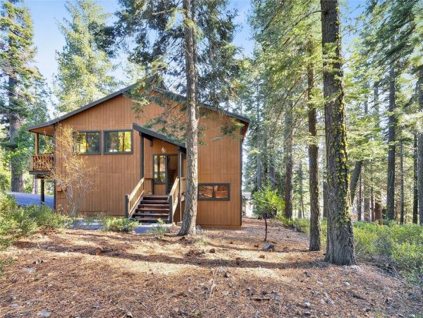 Lake Tahoe North Shore Home 999028