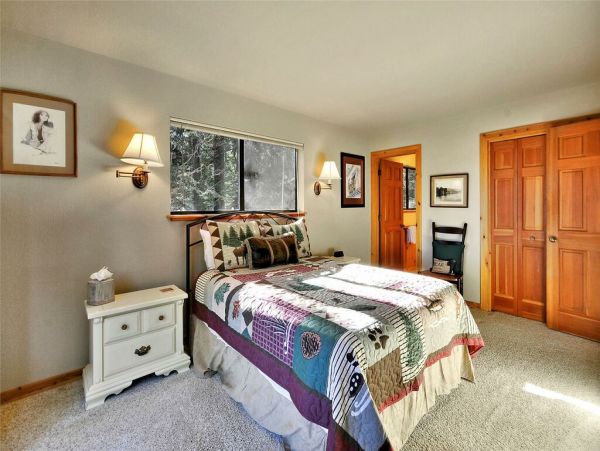 Lake Tahoe North Shore Home 999028