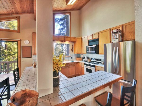 Lake Tahoe North Shore Home 999028