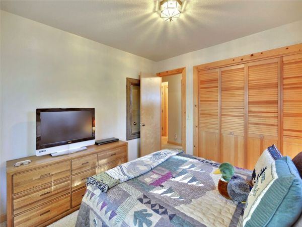 Lake Tahoe North Shore Home 999028