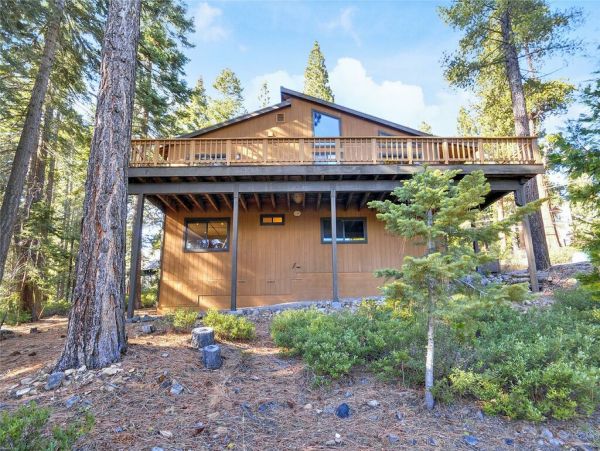 Lake Tahoe North Shore Home 999028