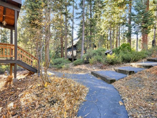 Lake Tahoe North Shore Home 999028