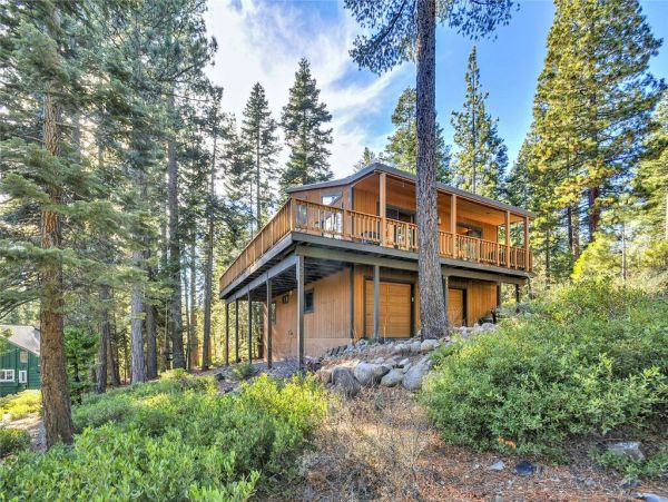 Lake Tahoe North Shore Home 999028