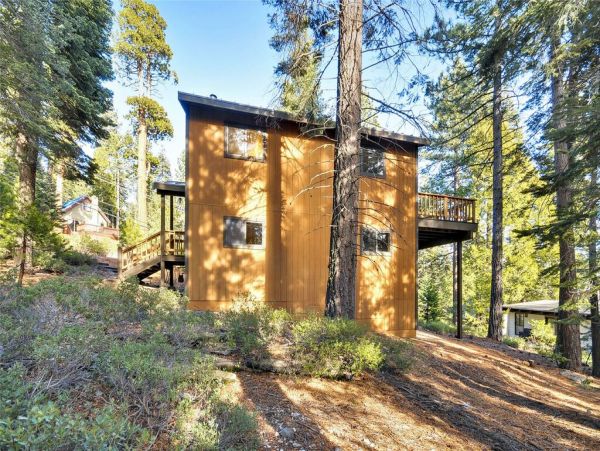 Lake Tahoe North Shore Home 999028