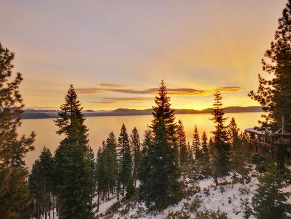 Lake Tahoe North Shore Home 999030