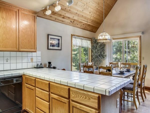 Lake Tahoe North Shore Home 999031