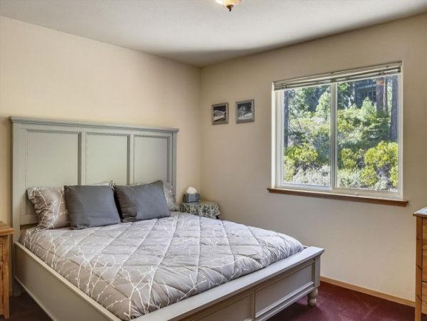 Lake Tahoe North Shore Home 999031
