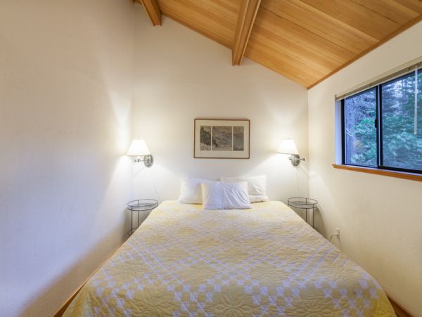 Lake Tahoe North Shore Home 999032