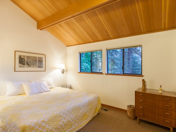 Lake Tahoe North Shore Home 999032