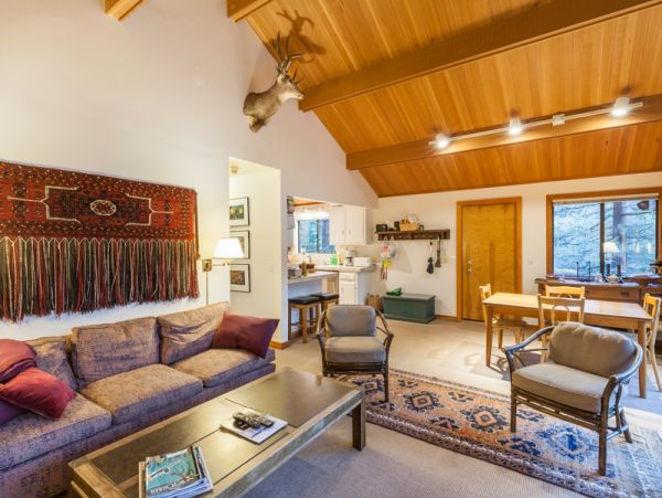 Lake Tahoe North Shore Home 999032